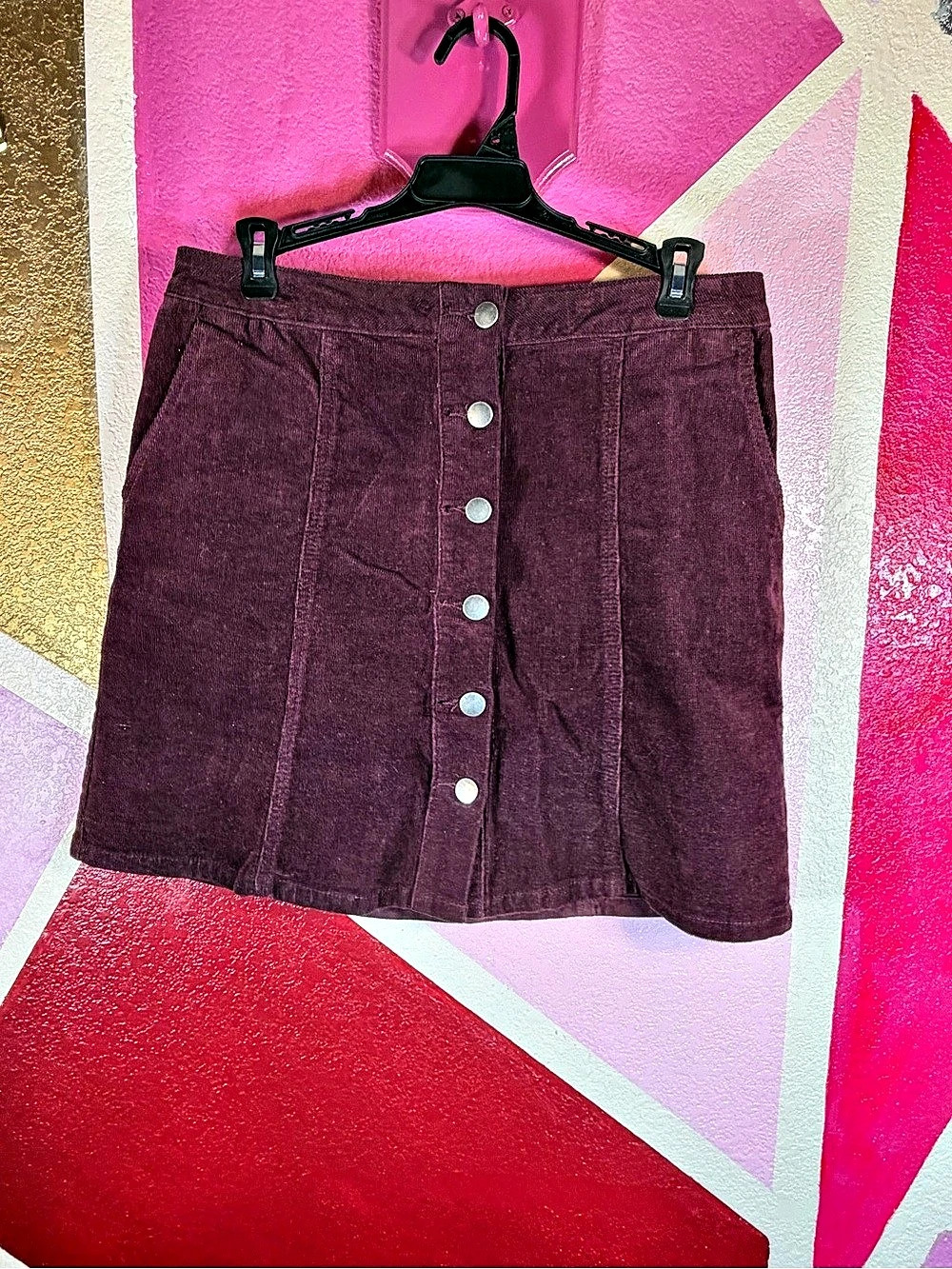 Burgundy Corduroy Button Front Mini Skirt 70s Style Size 6